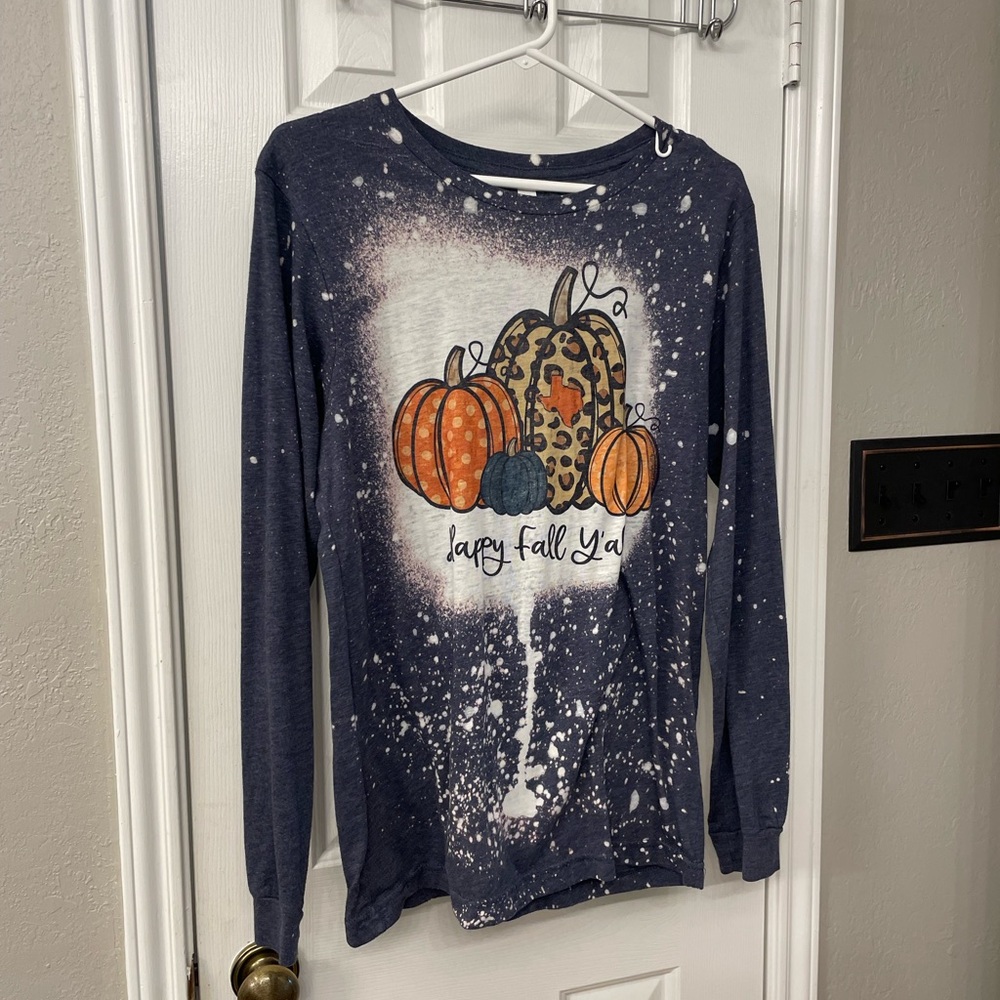 Women’s M Long Sleeve Fall T-Shirt